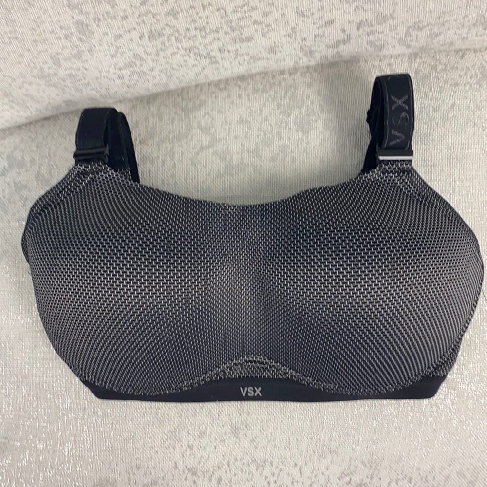 VSX sports bra